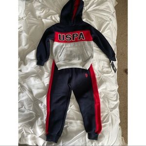 USPA toddler boys sweatsuit size 4T